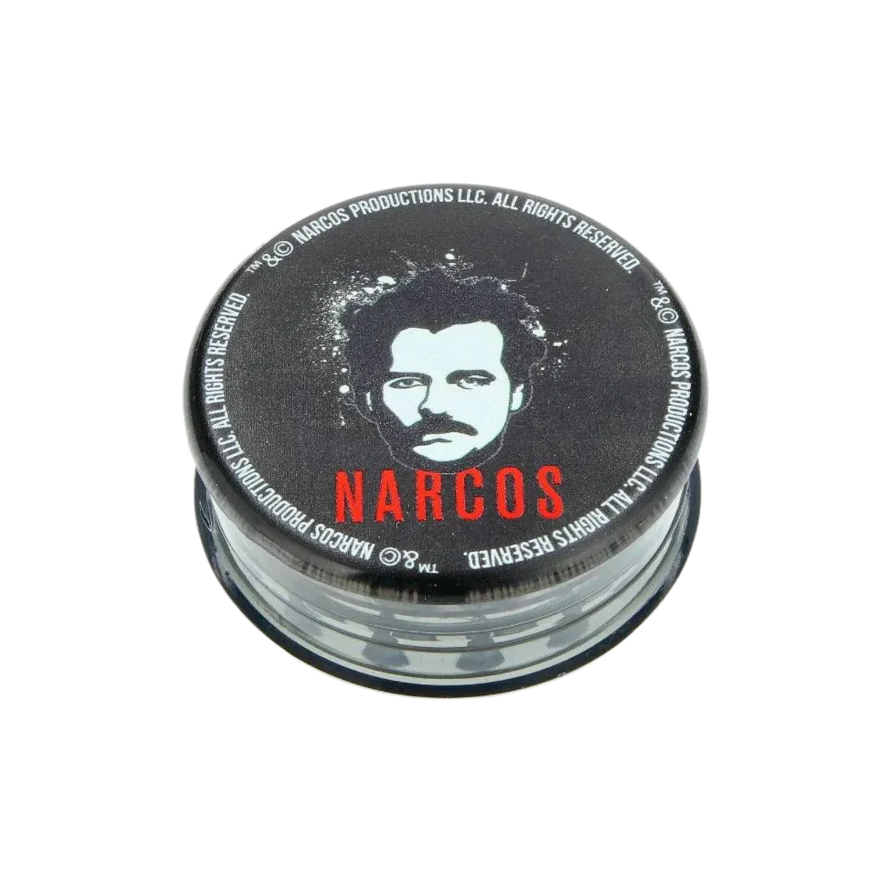 Narcos tredelad grinder ihopsatt, med Narcos-motivet på locket